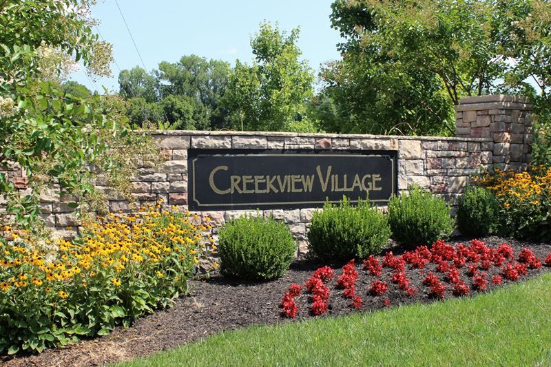 Creekview Village Clarksville