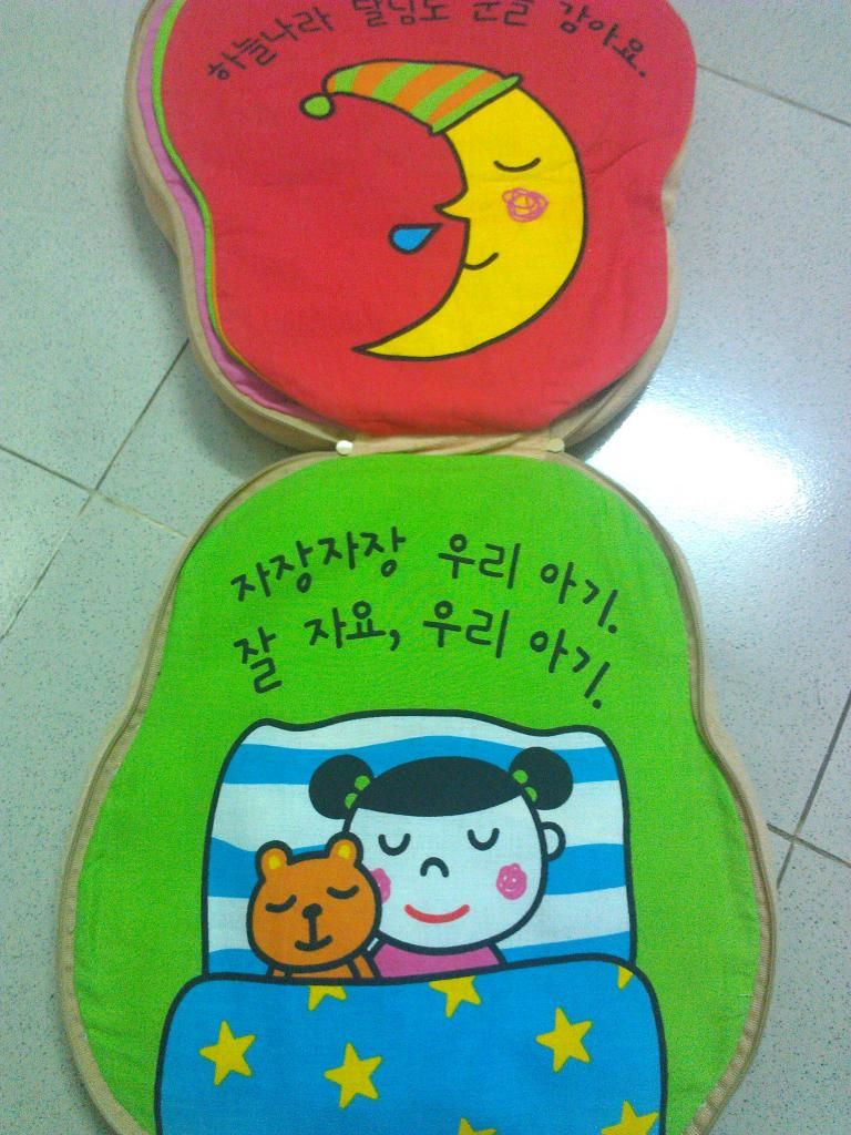 sách vải.ba lô gấu bông.rối tay cho các bé.hàng thùng Anh,Nhật,Hàn còn rất rất mới. - 7