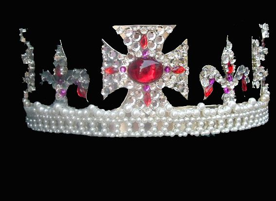 http://i1294.photobucket.com/albums/b607/BlaineRaseri/MInervasCrown_zpsb2c34f56.jpg