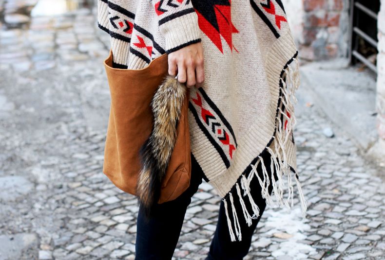  photo Berlin_Travels-Aztec_poncho-Denim_Shirt-Outfit-Street_Style-10_zpsdc797cb3.jpg
