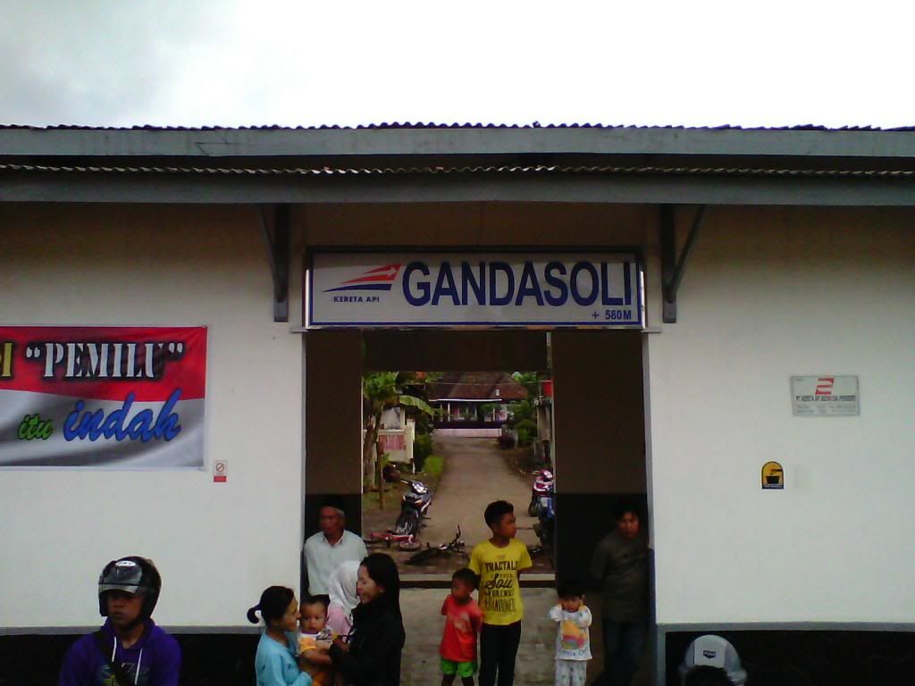 [Image: IMG_20140223_100723_zpsefebd42f.jpg]