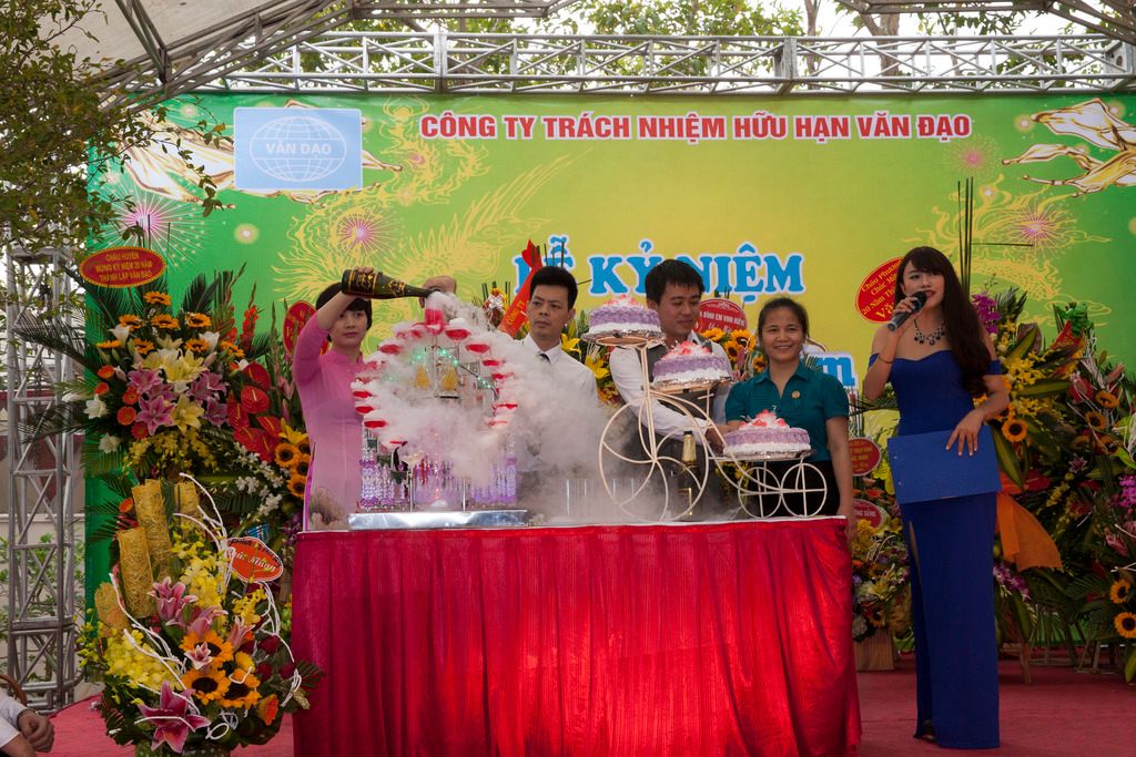 ky-niem-20-nam-thanh-lap-cong-ty-tnhh-van-dao ky-niem-20-nam-thanh-lap-cong-ty-tnhh-van-dao